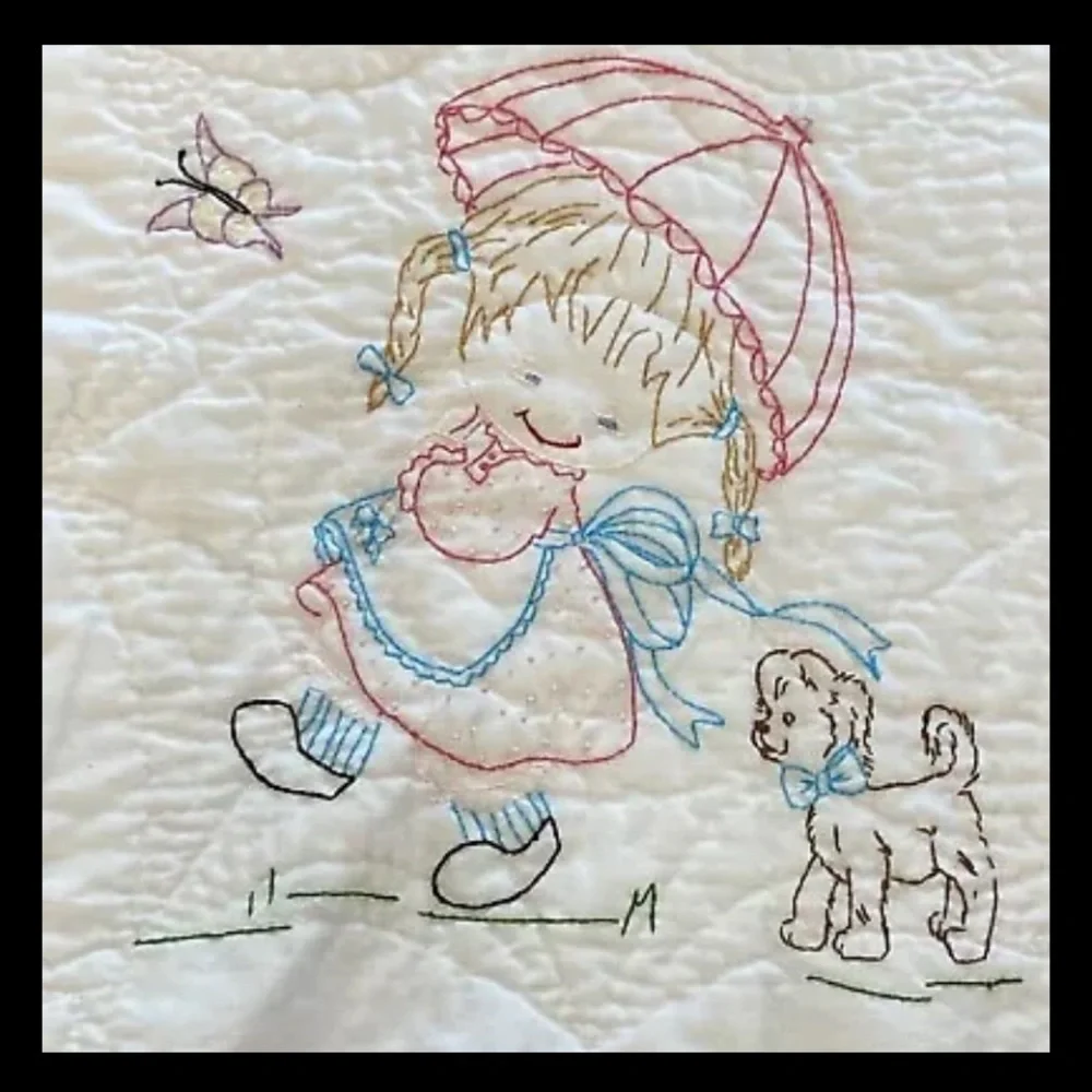 Vintage Handmade Embroidered Baby Crib Blanket Quilt Pink Floral Girls 39x43